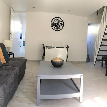 Duplex Bellifontain Au Coeur De Fontainebleau Apartamento Exterior foto